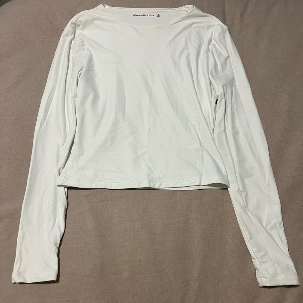 Abercrombie White Cropped Long Sleeve